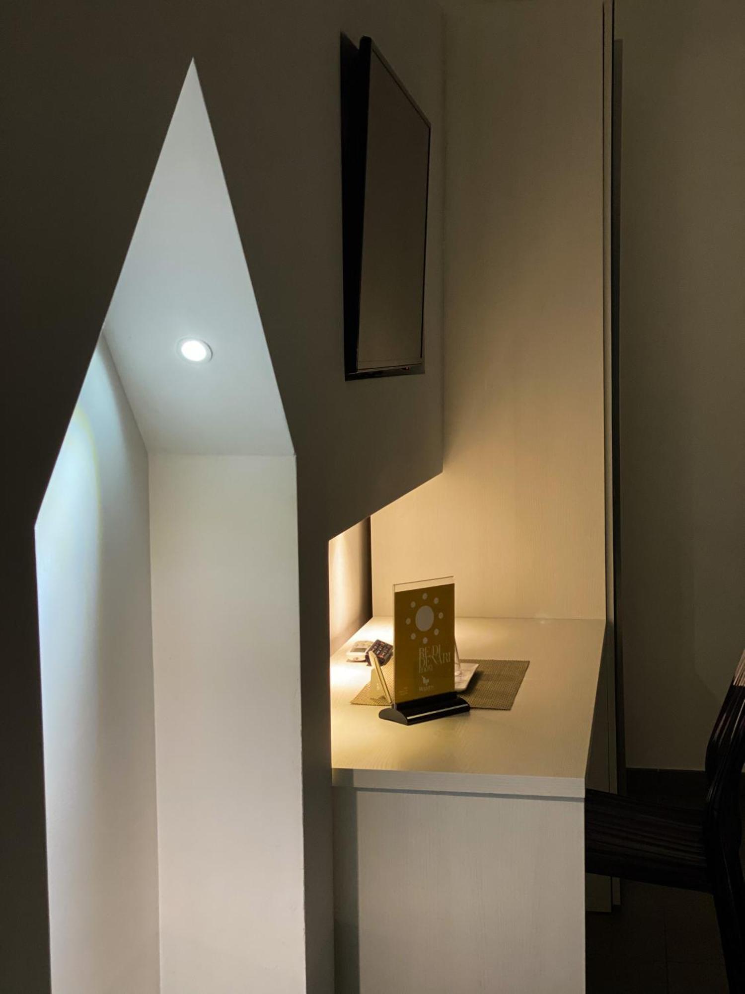 Megaris Luxury Suite Rooms Неаполь Экстерьер фото